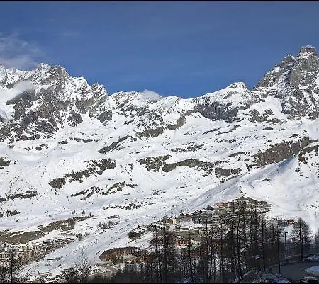 Grand'ourse 公寓 *